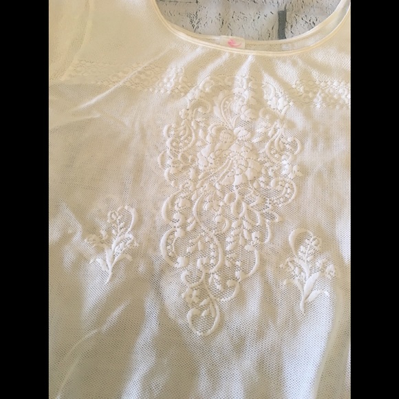 White Mesh Patterned Bodysuit - Picture 7 of 11